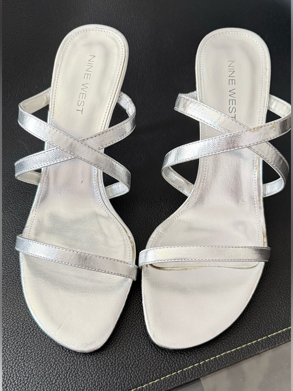 Nine West Silver Metallic Strap Heeled Sandals 3/4 inch high size 7M